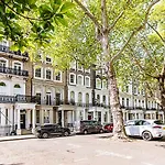 Elegant Knightsbridge Flat Near Harrods